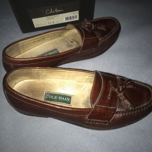 Men’s brown leather dress shoes.